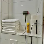 Brandneues Mit 3 Schlafzimmern