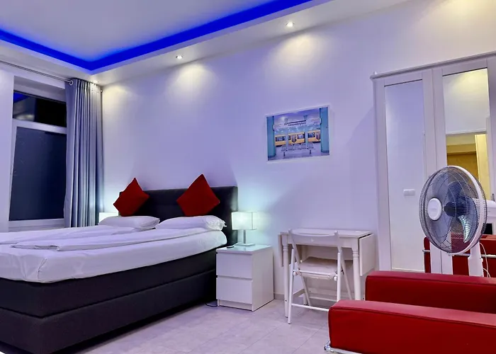 Brandneues Mit 3 Schlafzimmern * Berlín